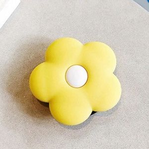 ❤ Cell Phone Accessories *Bracket* ❤ 2 FOR $15